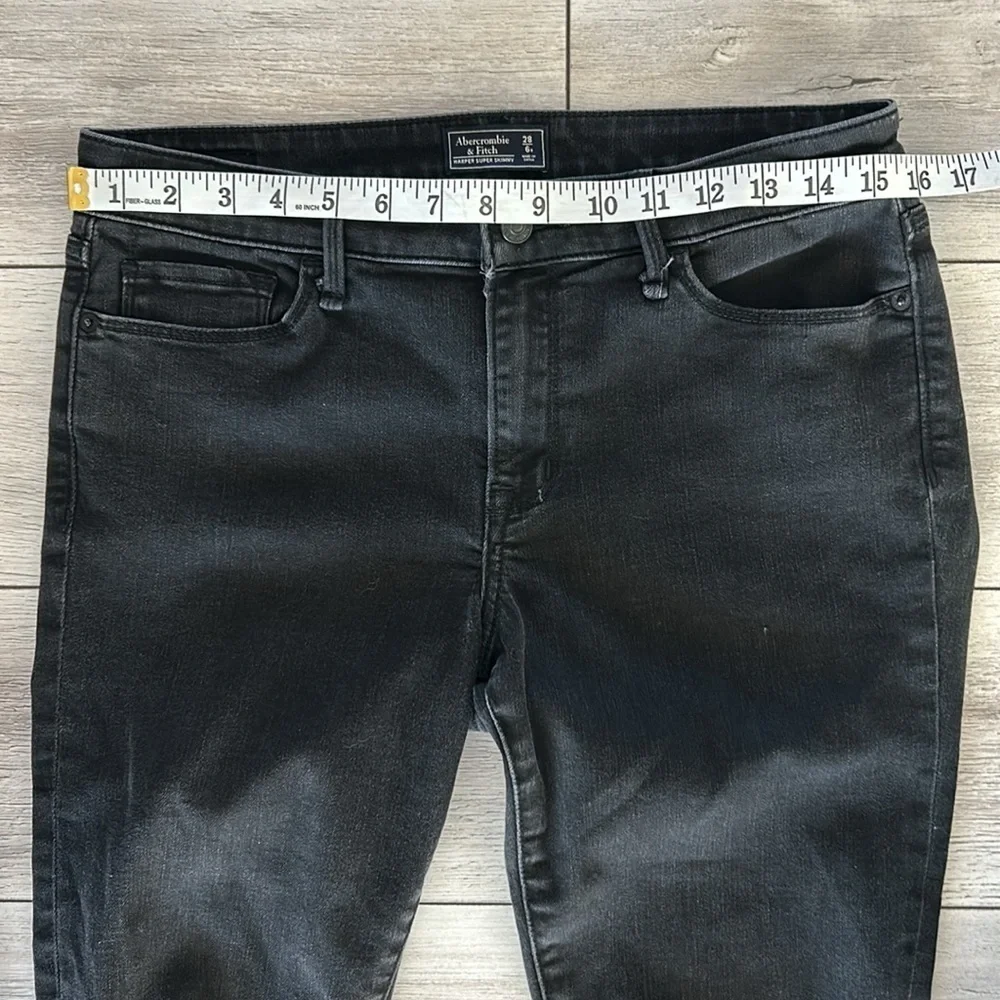 Abercrombie Harper super skinny jeans in black size 28